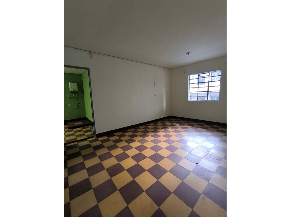 SE VENDE CASA LOTE CON AIRE LIBRE EN COPACABANA BARRIO LA MISERICORDIA — foto 5