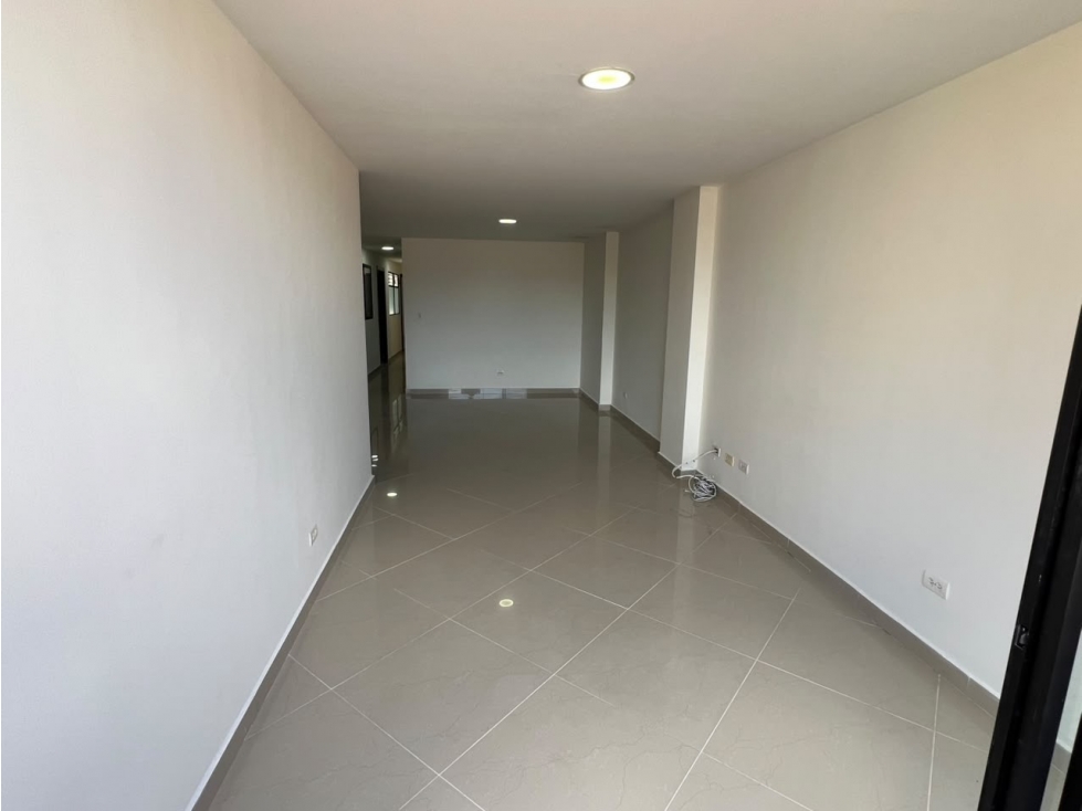 SE VENDE HERMOSO Y AMPLIO APARTAMENTO EN CABAÑAS BELLO — foto 6