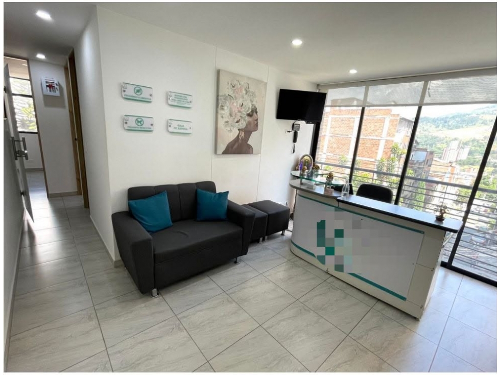 SE VENDE HERMOSO APARTAMENTO EN BELLO BARRIO CABAÑAS — foto 2