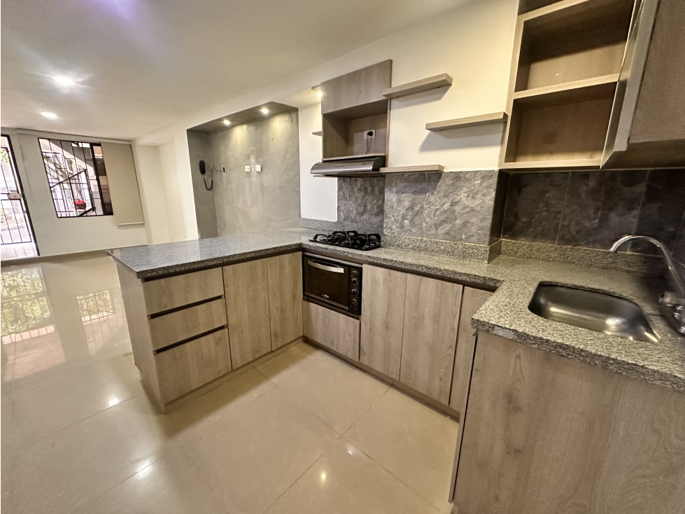 SE VENDE APARTAMENTO PRIMER PISO EN BELLO CABAÑAS — foto 2
