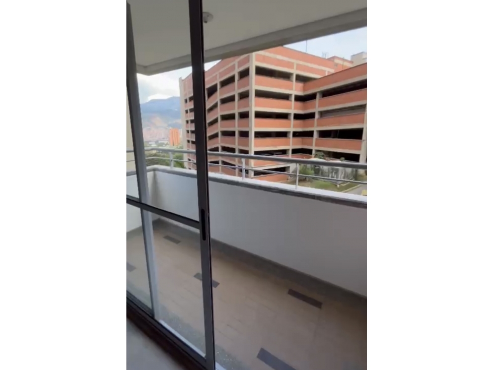 SE VENDE APARTAMENTO EN OBRA GRIS EN BELLO BARRIO CABAÑAS AMAZONIA — foto 4