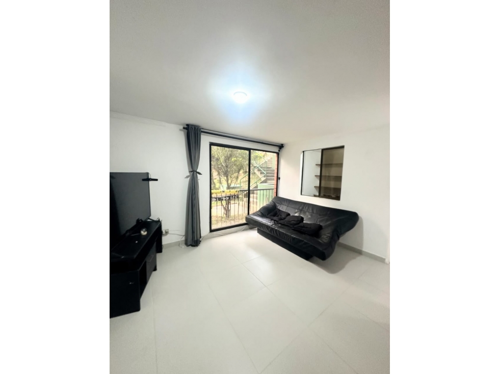 SE VENDE APARTAMENTO EN LAURELES SECTOR ALMERIA - 2