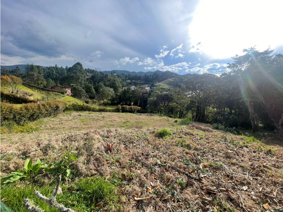 SE VENDE LOTE EN PARCELACIÓN EN EL ALTO DE LAS PALMAS — foto 2