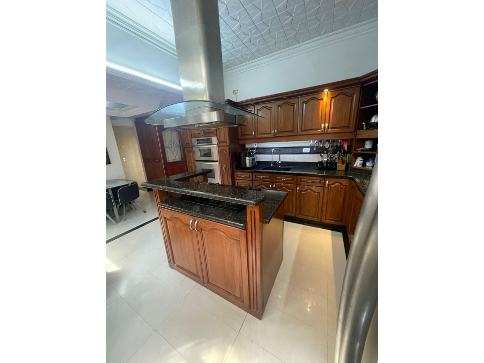 SE VENDE CASA EN EL POBLADO SECTOR LOMA LOS GONZÁLEZ  — foto 4