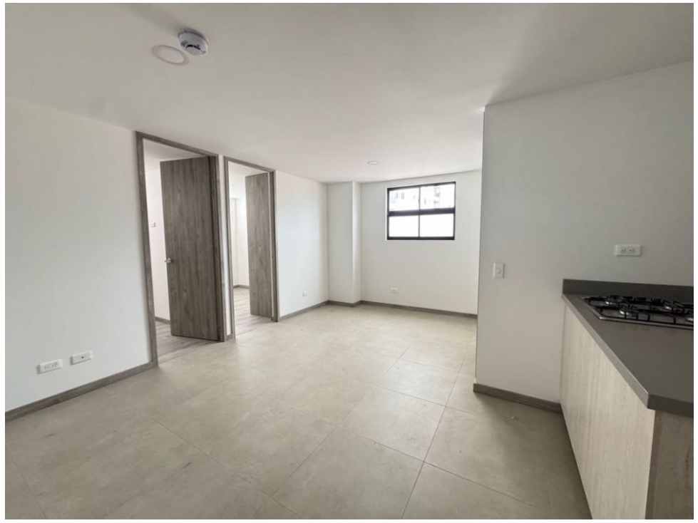 SE VENDE APARTAMENTO EN BELLO BARRIO CABAÑAS PARTE BAJA — foto 4