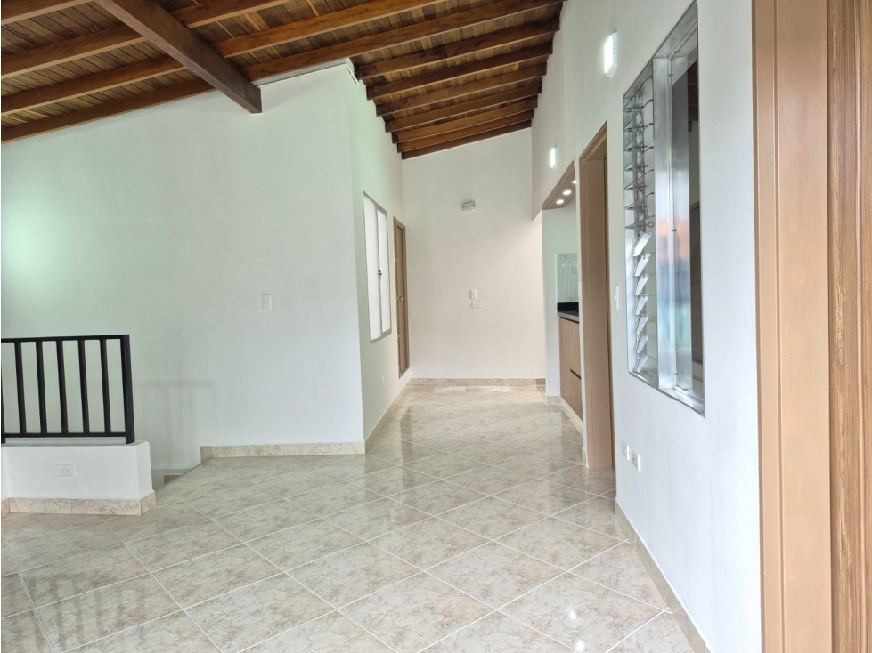 SE VENDE CASA EN PRADO, REMODELADA Y A SOLO 3 MINUTOS DEL PARQUE — foto 5