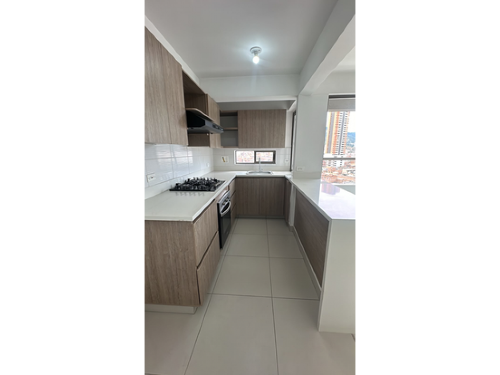 SE VENDE APARTAMENTO EN BELLO SECTOR FABRICATO — foto 2