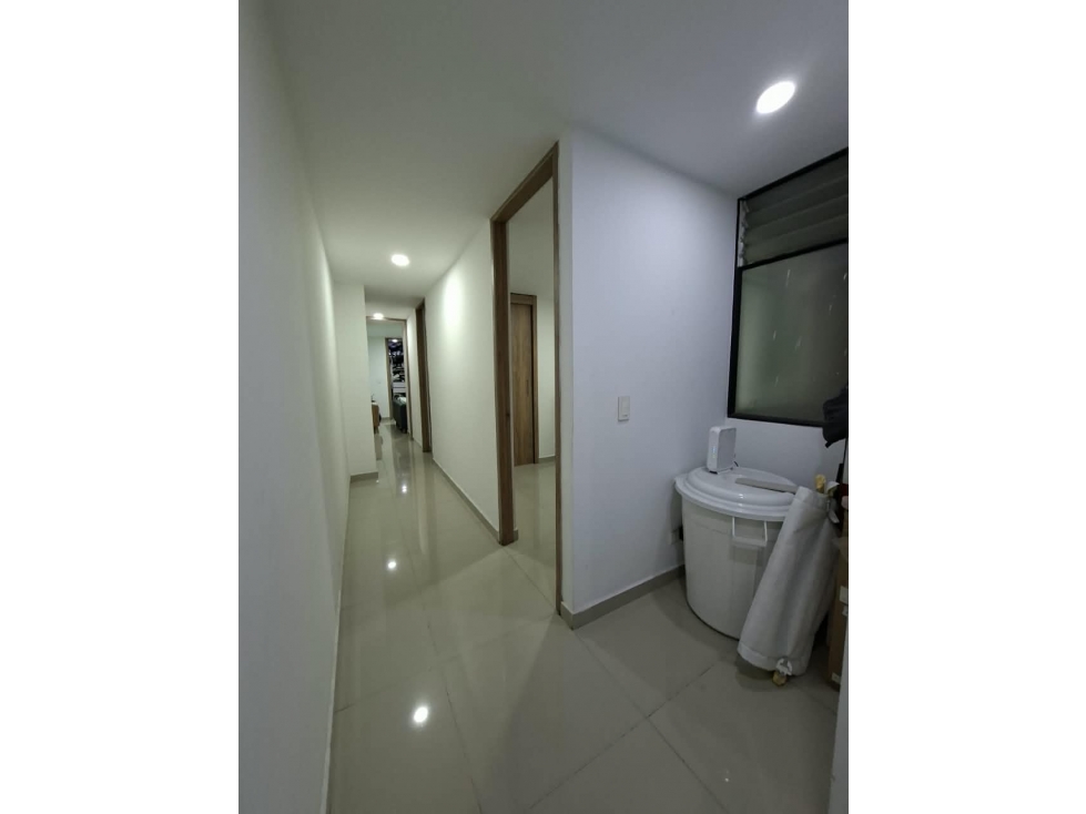 SE VENDE APARTAMENTO EN BELLO BARRIO CABAÑAS — foto 5