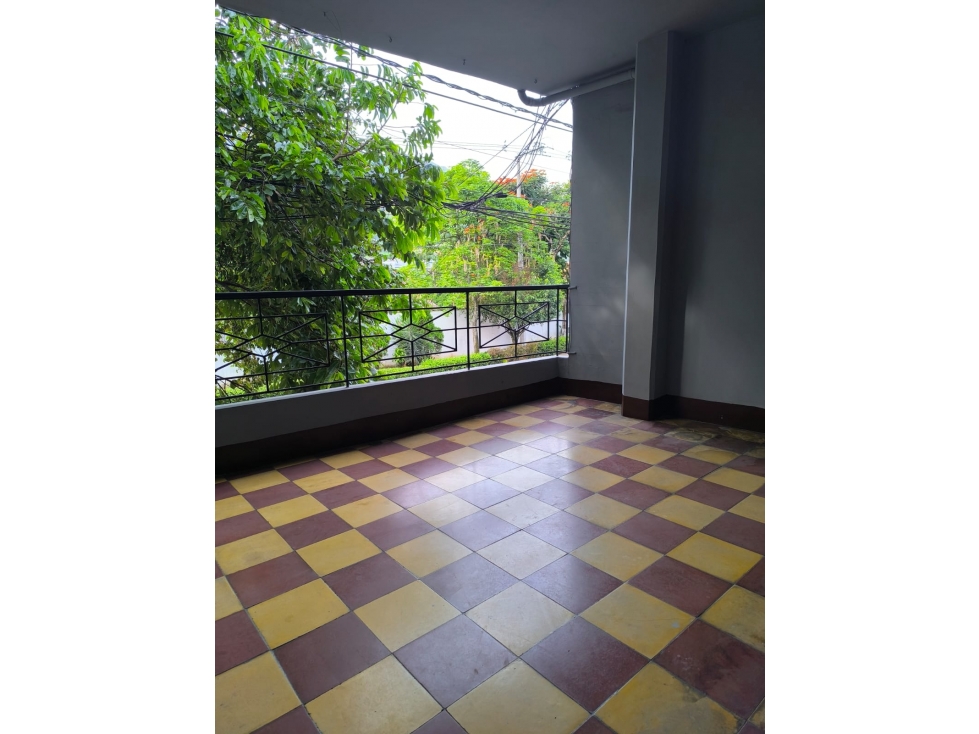 SE VENDE CASA LOTE CON AIRE LIBRE EN COPACABANA BARRIO LA MISERICORDIA — foto 3
