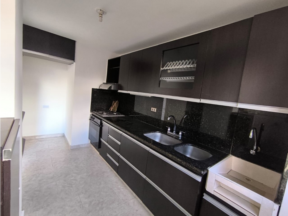 SE VENDE APARTAMENTO EN BELLO SECTOR CABAÑAS PARTE BAJA — foto 4