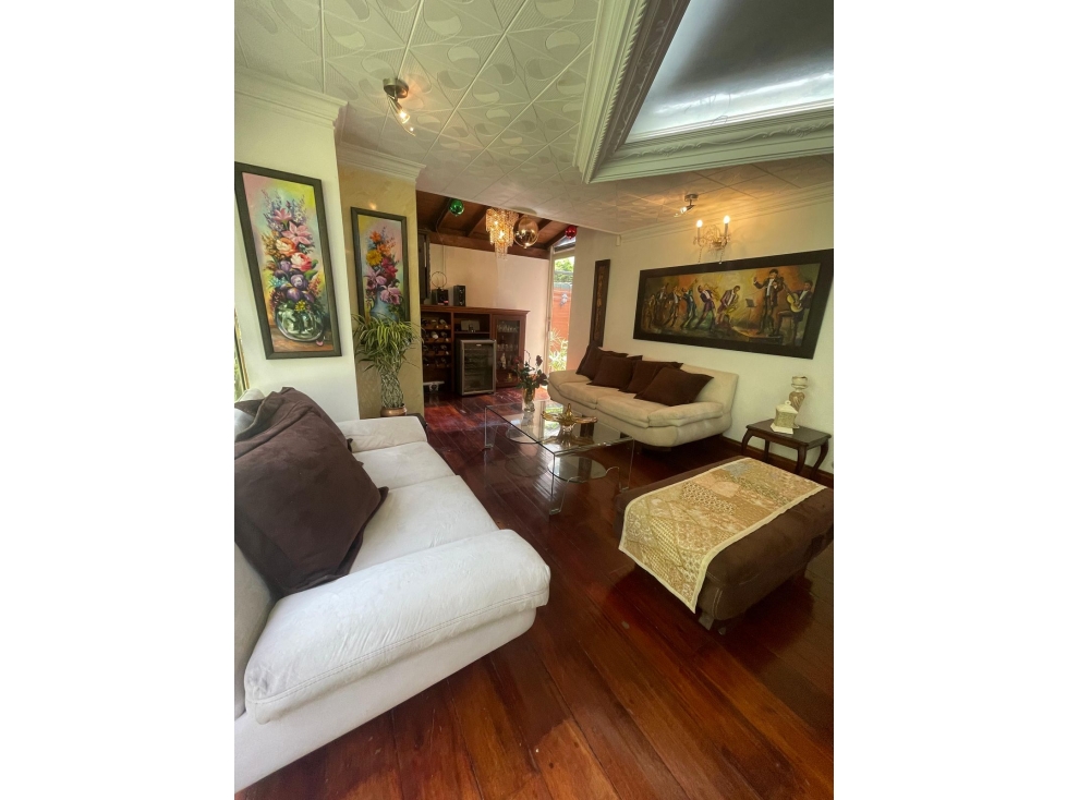 SE VENDE CASA EN EL POBLADO SECTOR LOMA LOS GONZÁLEZ  — foto 6
