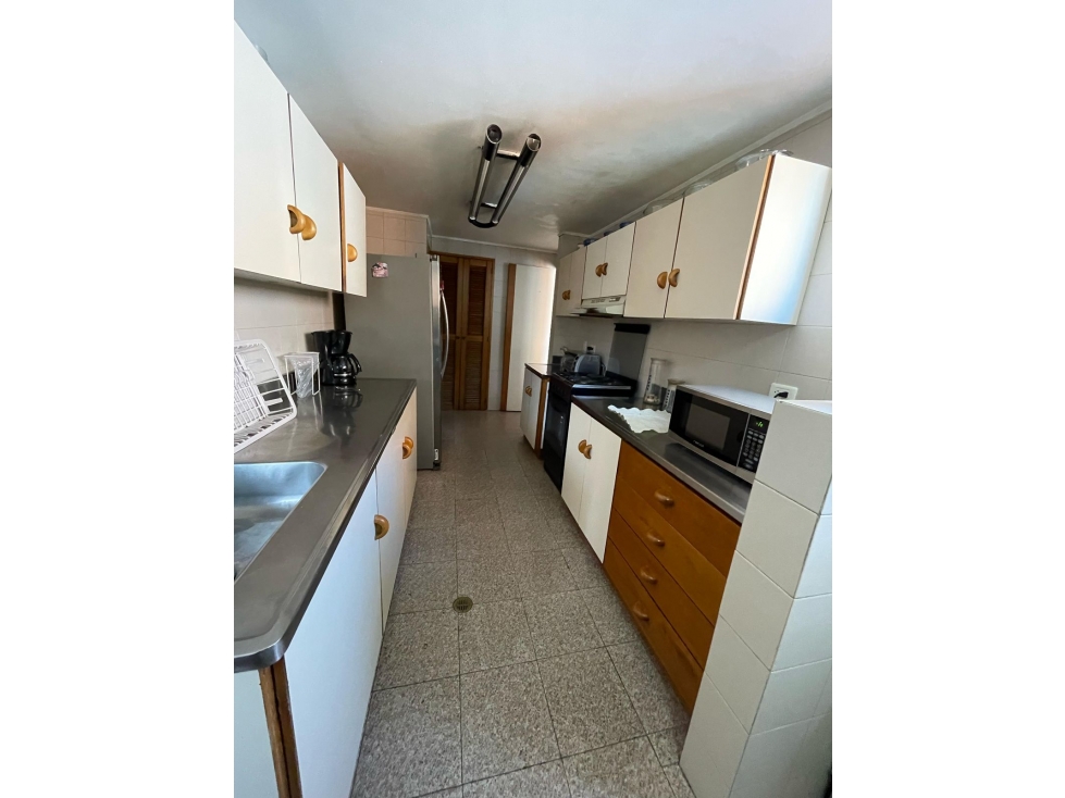 SE VENDE APARTAMENTO DÚPLEX EN LAURELES  — foto 2