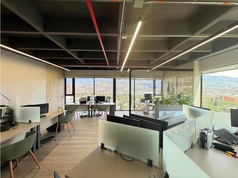 SE VENDE OFICINA AMOBLADA EN EL POBLADO SECTOR PATIO BONITO — foto 3