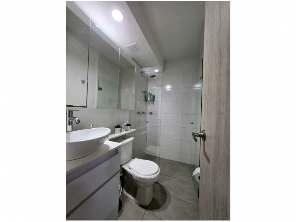 SE VENDE APARTAMENTO EN CALASANZ PARTE MEDIA — foto 6