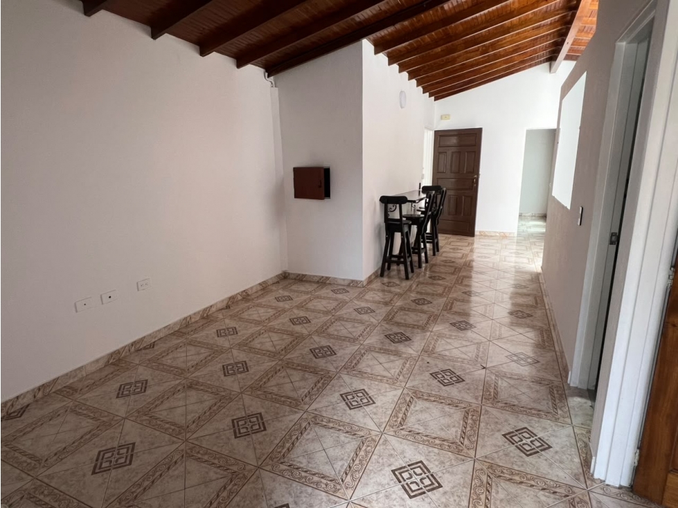 SE VENDE CASA SEGUNDO PISO EN BELLO BARRIO NUEVO — foto 2