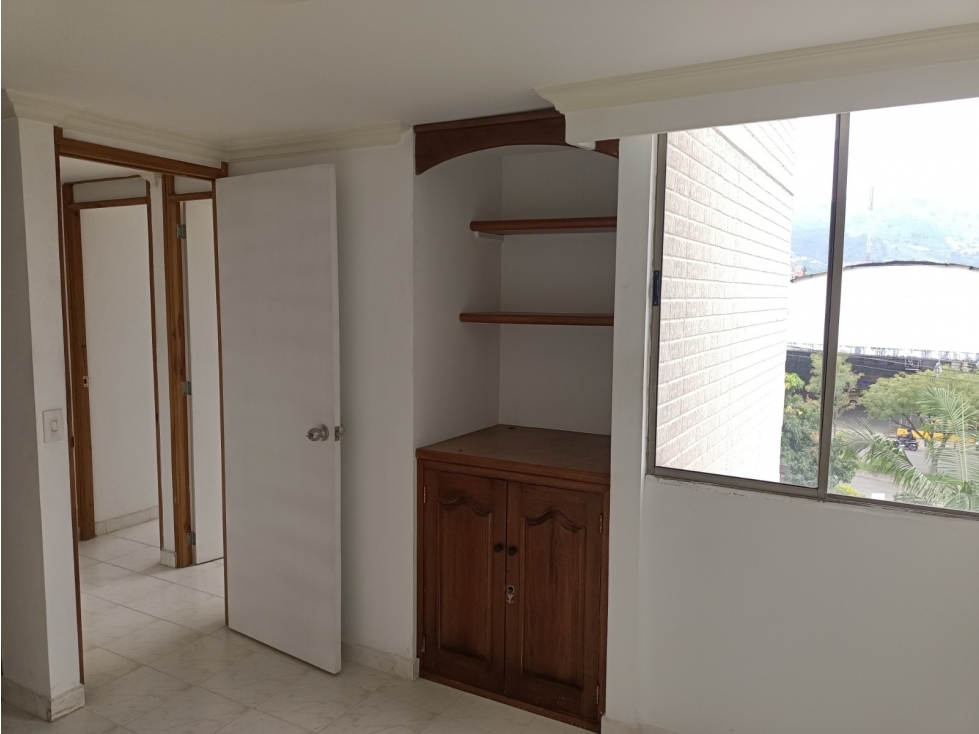 SE VENDE APARTAMENTO EN ENVIGADO BARRIO LA PAZ — foto 4