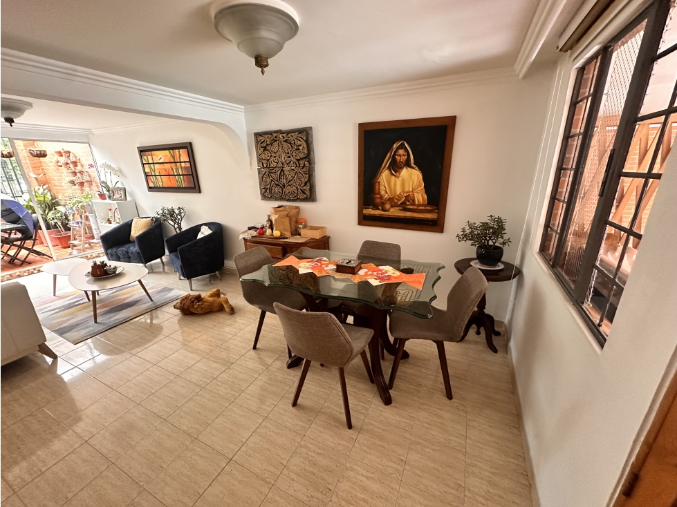 SE VENDE CASA UNIFAMILIAR EN ENVIGADO BARRIO MILAN — foto 2
