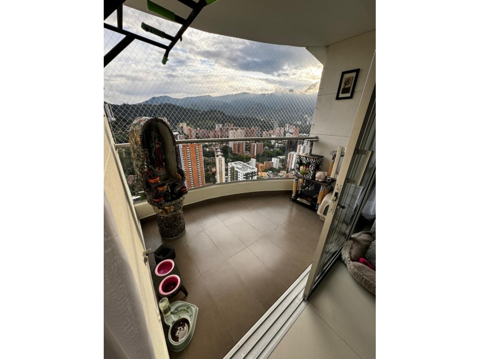 SE VENDE APARTAMENTO EN SABANETA SECTOR AVES MARIA  — foto 3
