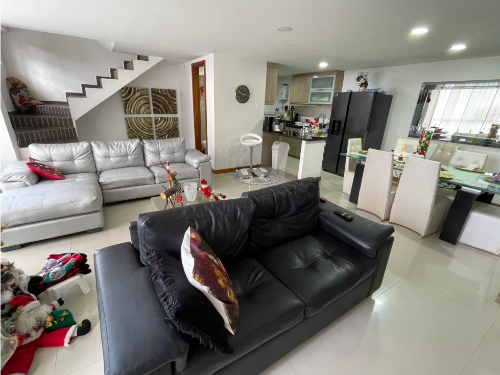 SE VENDE CASA UNIFAMILIAR EN ENVIGADO SECTOR LAS ANTILLAS  — foto 4
