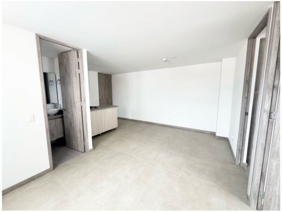 SE VENDE APARTAMENTO EN BELLO BARRIO CABAÑAS PARTE BAJA — foto 5