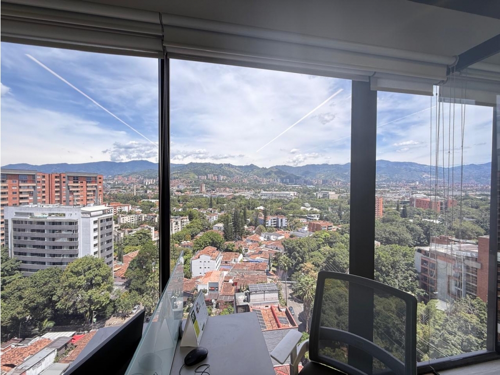 SE VENDE OFICINA AMOBLADA EN EL POBLADO SECTOR PATIO BONITO — foto 4