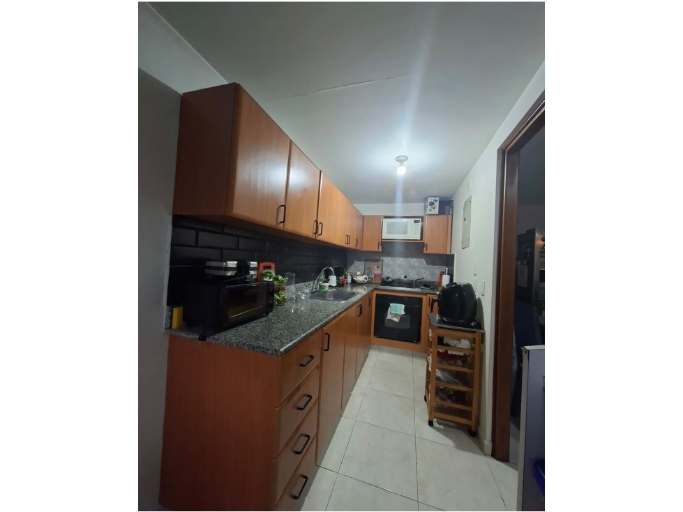 SE VENDE APARTAMENTO EN ENVIGADO SECTOR JARDINES CERCA AL VIVA — foto 3