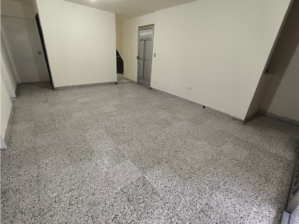 SE VENDE APARTAMENTO EN BELLO CERCA AL PARQUE PRINCIPAL — foto 6