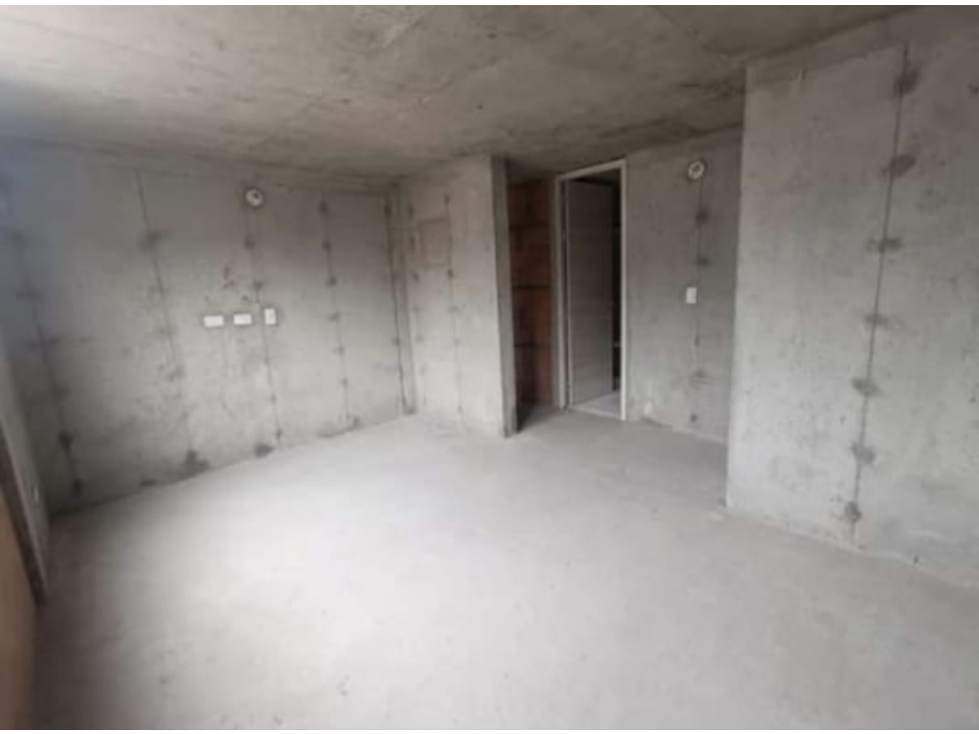 SE VENDE APARTAMENTO EN OBRA GRIS EN BELLO BARRIO EL TRAPICHE — foto 2