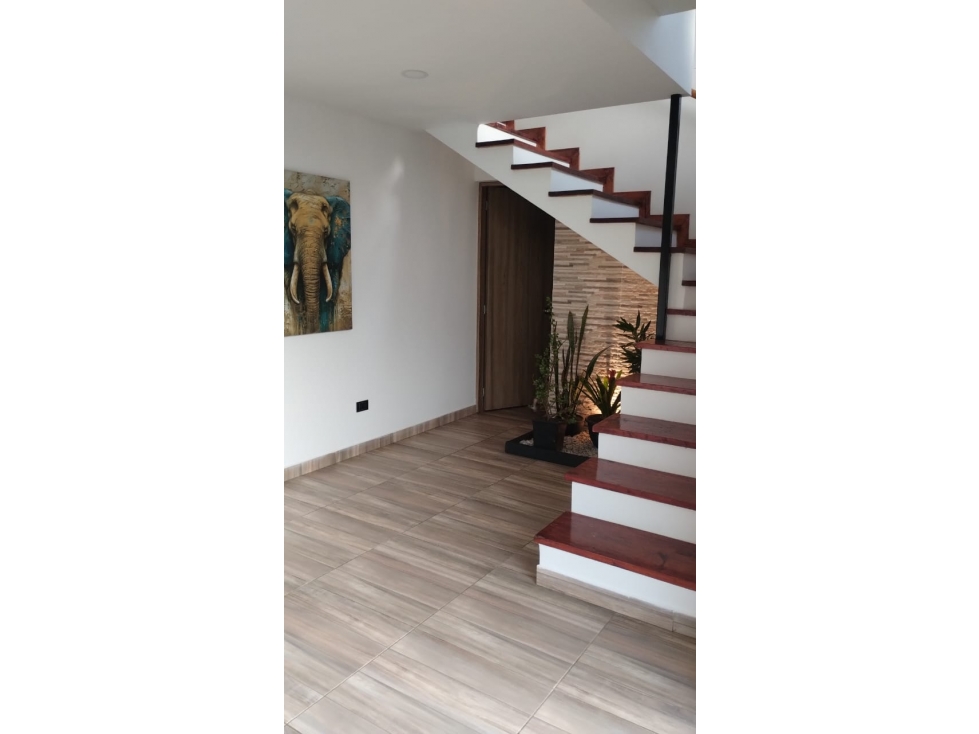 SE VENDE FINCA REMODELADA EN GUARNE, UBICACIÓN EXC. ZONA EL SALADO — foto 6