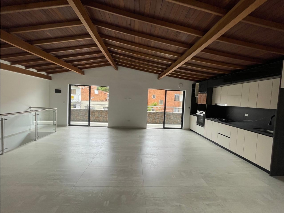 SE VENDE AMPLIO APARTAMENTO EN BELÉN MIRAVALLE CERCA AL PARQUE — foto 3