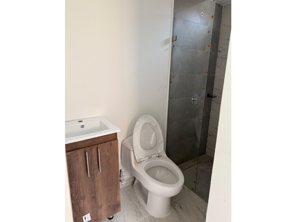 SE VENDE APARTAMENTO EN MANRIQUE CENTRAL PARA ESTRENAR — foto 5