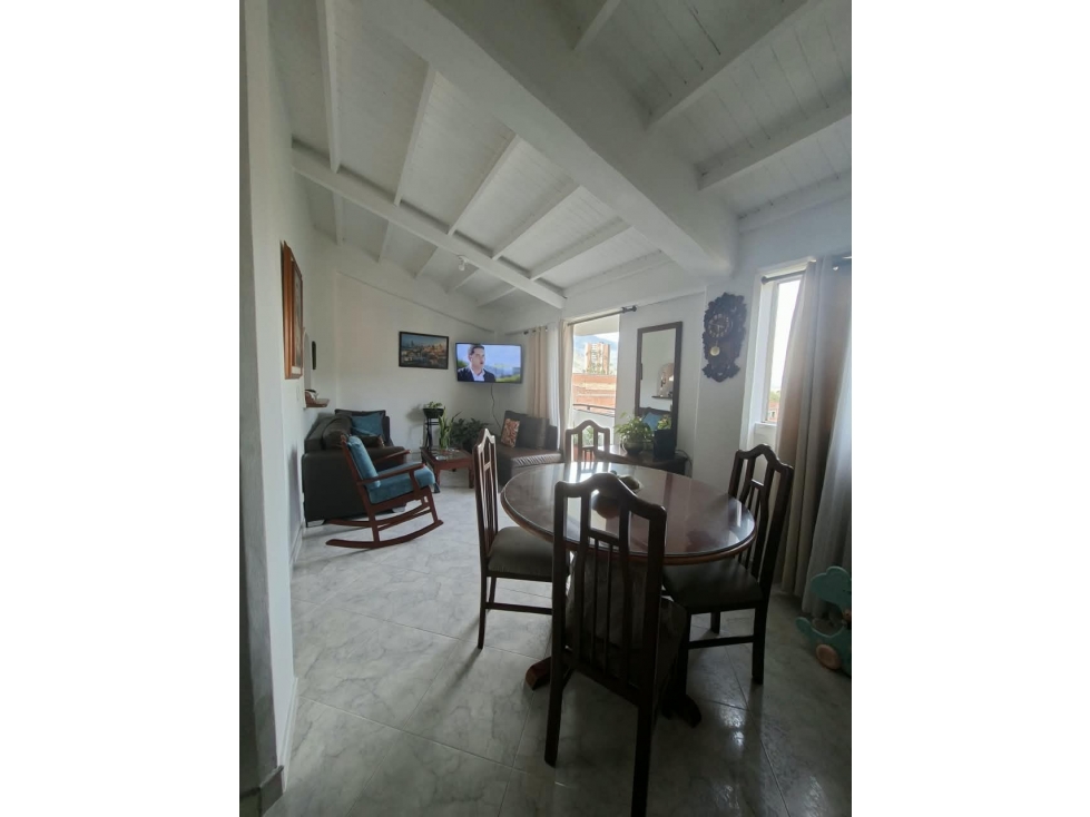 SE VENDE APARTAMENTO EN BELLO BARRIO CABAÑAS — foto 2