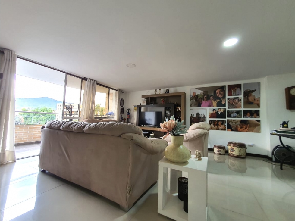 SE VENDE AMPLIO APARTAMENTO EN ENVIGADO SECTOR LA PAZ — foto 6