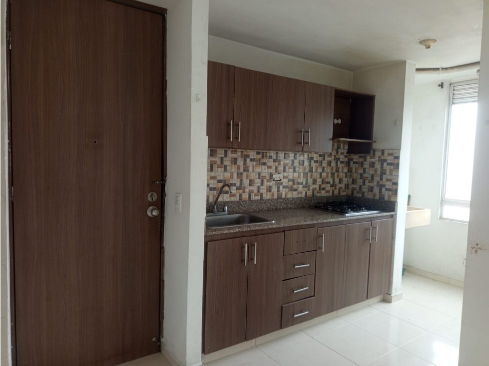 SE VENDE APARTAMENTO CERCA AL PARQUE DE BELLO — foto 5