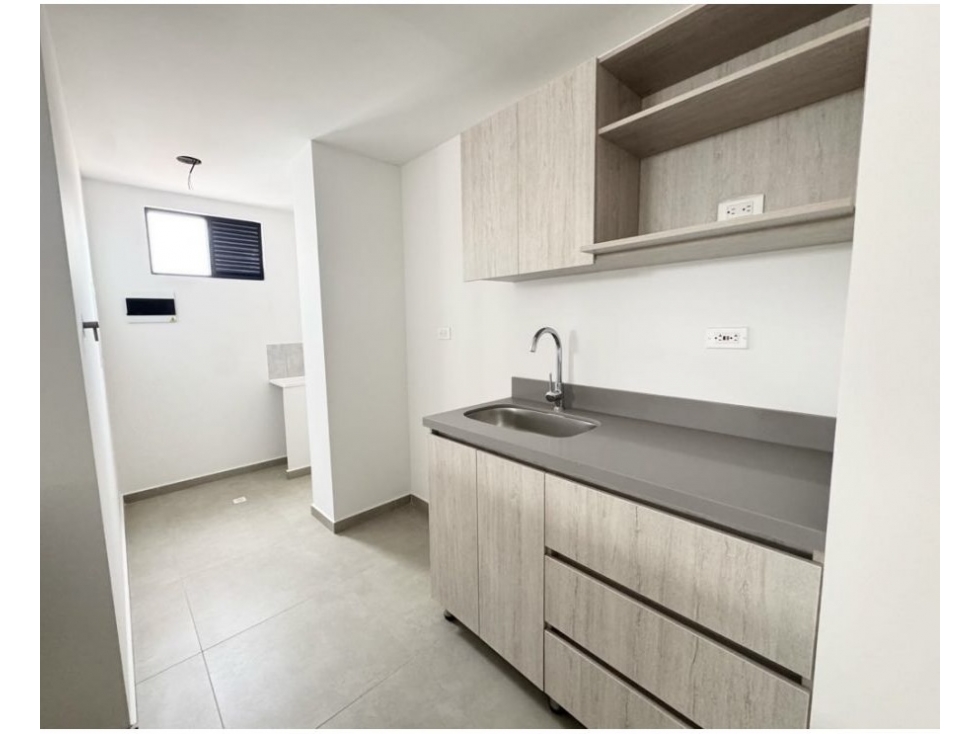 SE VENDE APARTAMENTO EN BELLO BARRIO CABAÑAS PARTE BAJA — foto 3