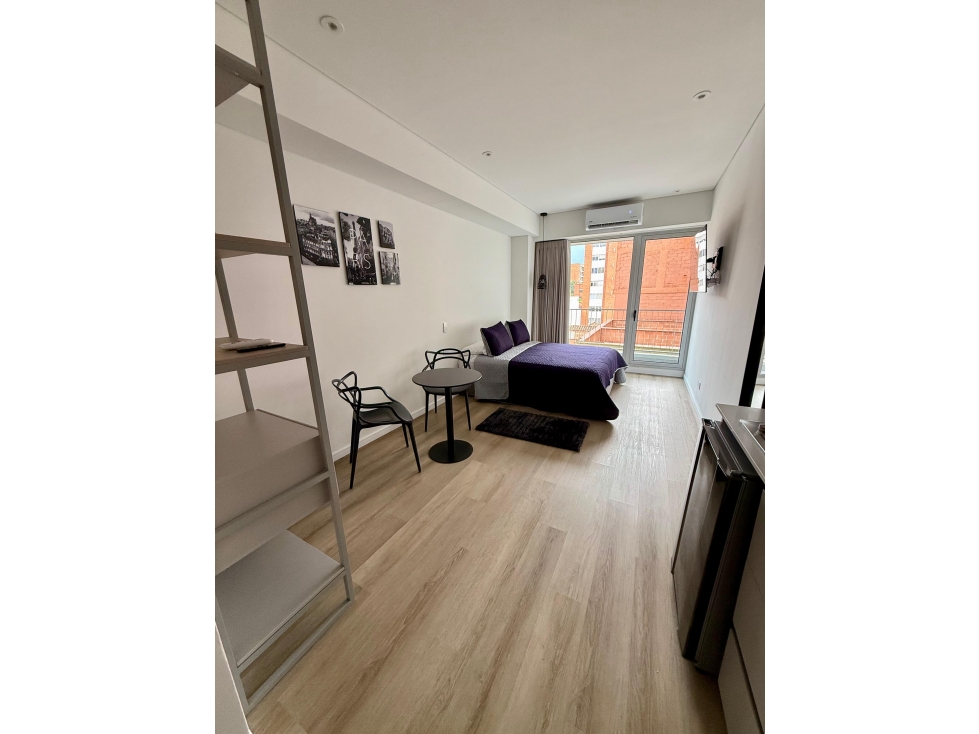 SE VENDE APARTAESTUDIO TIPO LOFT EN LAURELES BOLIVARIANA — foto 2