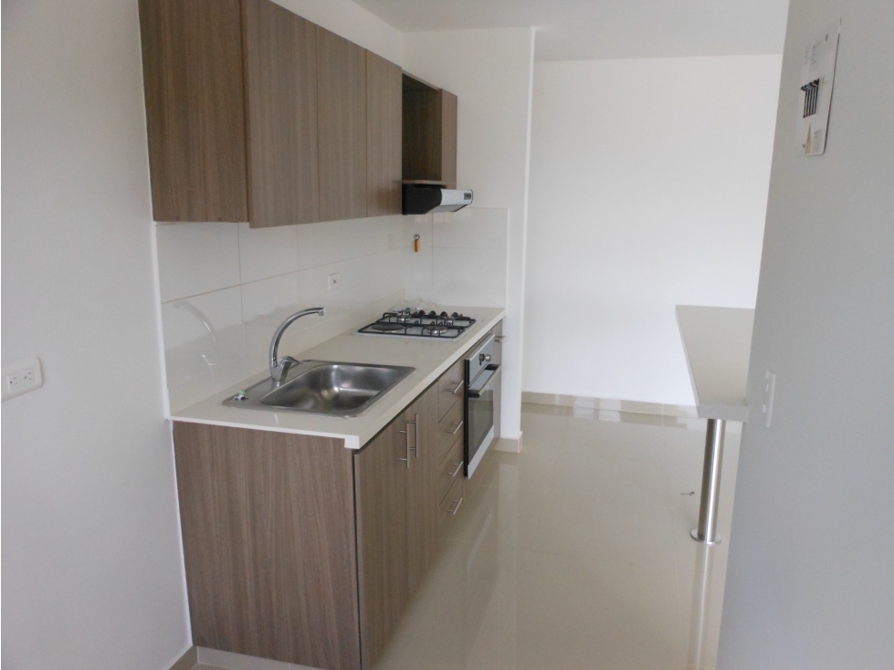 SE VENDE APARTAMENTO EN BELLO BARRIO CABAÑAS PARTE BAJA — foto 4