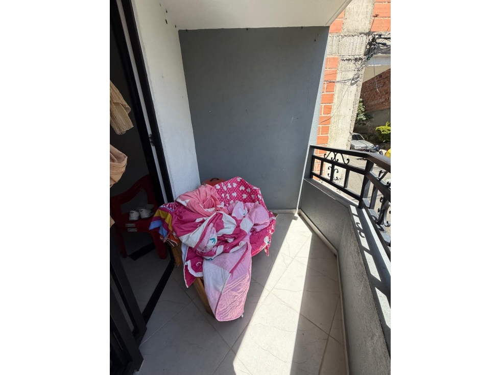 SE VENDE APARTAMENTO EN ENVIGADO BARRIO LA SEBASTIANA — foto 5