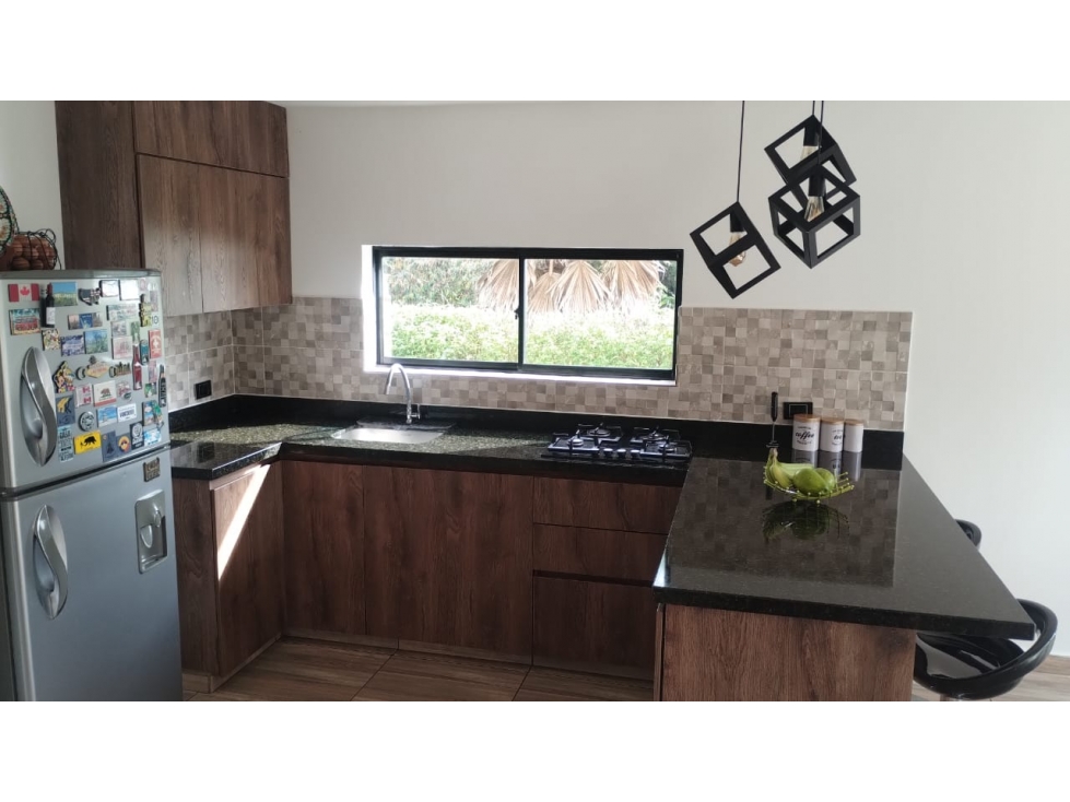 SE VENDE FINCA REMODELADA EN GUARNE, UBICACIÓN EXC. ZONA EL SALADO — foto 3