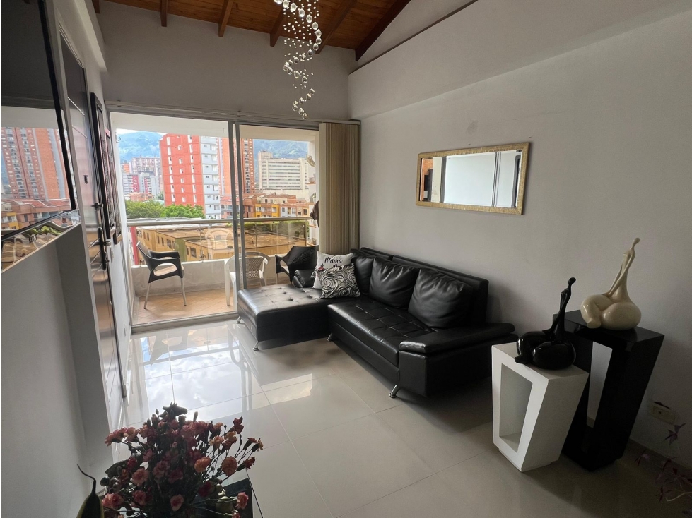 SE VENDE APARTAMENTO DÚPLEX EN SABANETA SECTOR MAYORCA