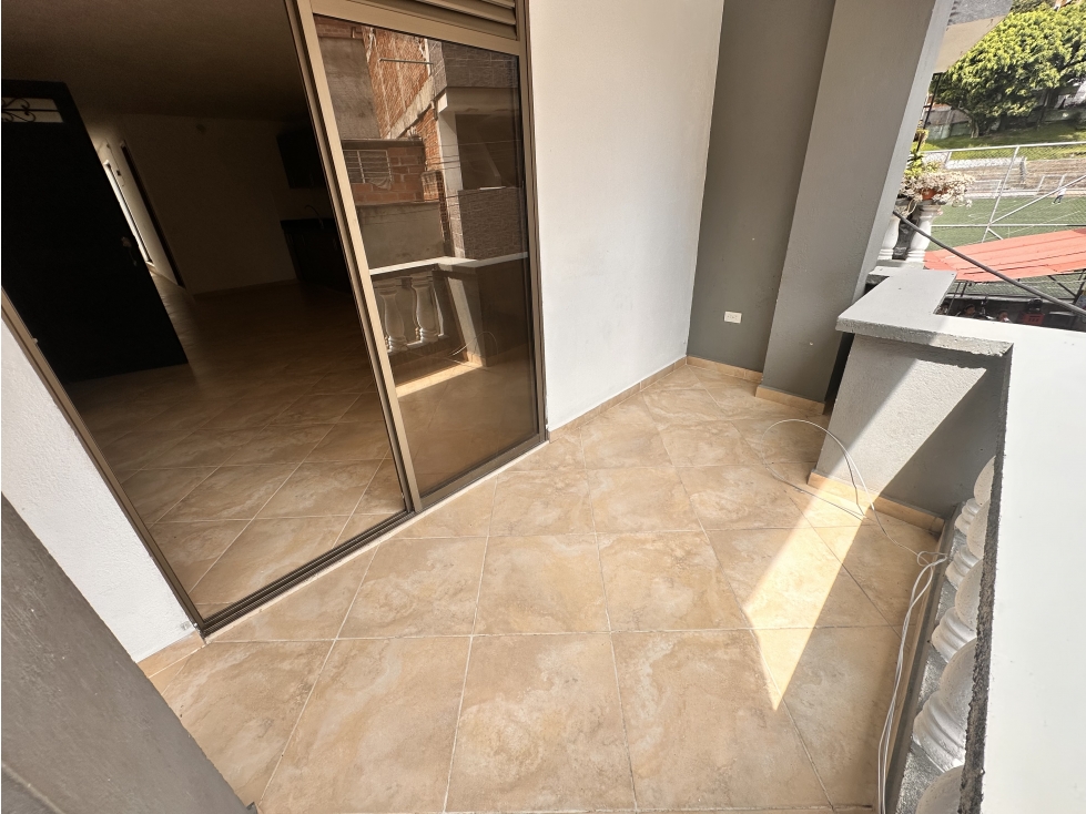 SE VENDE APARTAMENTO + APARTAESTUDIO EN ENVIGADO SAN RAFAEL — foto 3