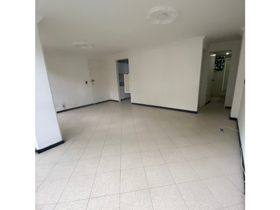 SE VENDE APARTAMENTO EN CALASANZ PARTE BAJA Y PLANA