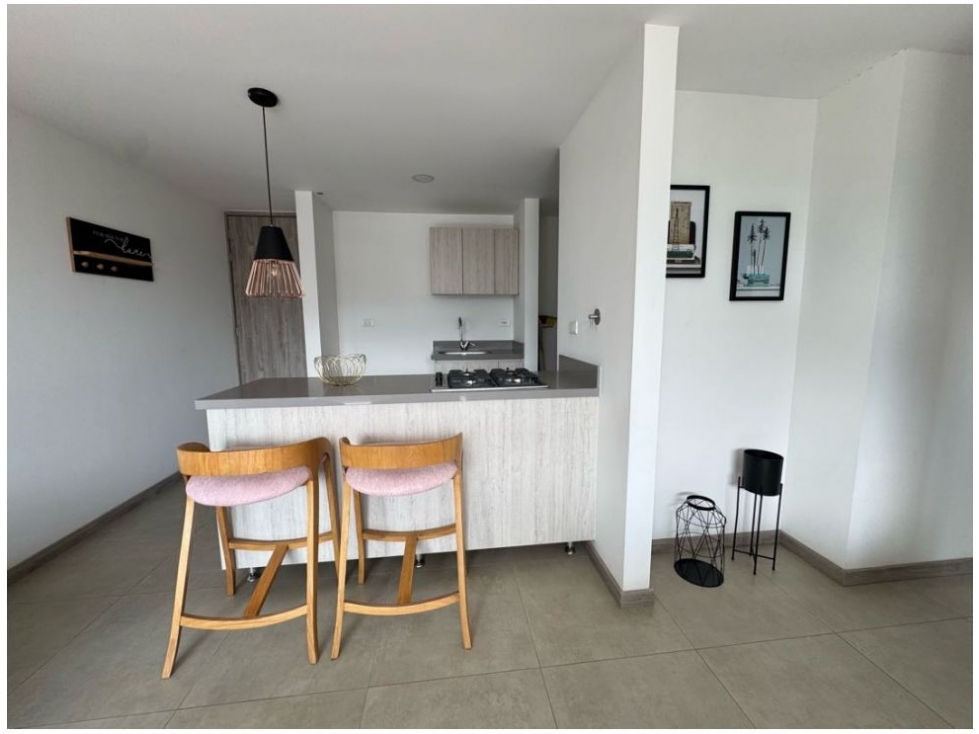 SE VENDE HERMOSO APARTAMETNO EN BELLO BARRIO CABAÑAS PARTE BAJA — foto 4