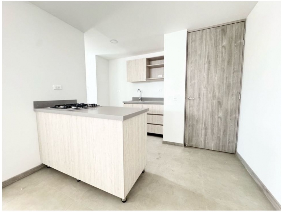 SE VENDE APARTAMENTO EN BELLO BARRIO CABAÑAS PARTE BAJA — foto 2