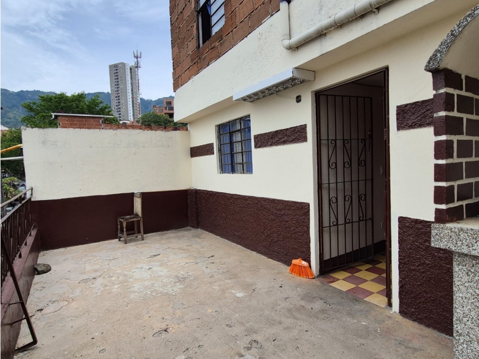 SE VENDE CASA EN BELLO BARRIO EL ROSARIO CERCA AL PARQUE PRINCIPAL — foto 6