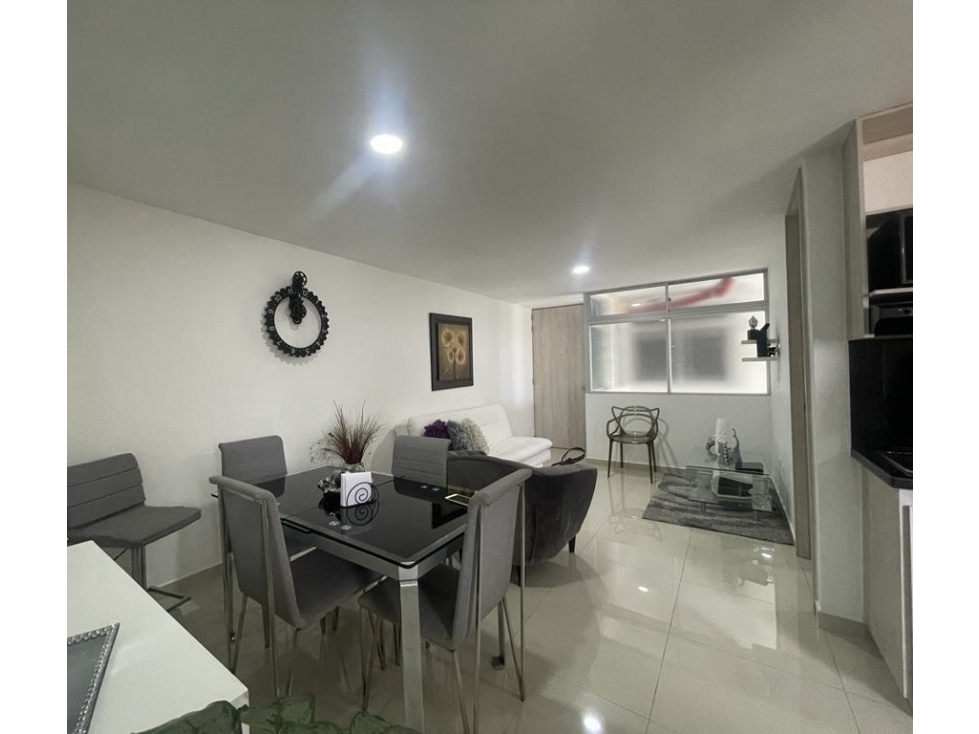 SE VENDE APARTAMENTO EN BELLO BARRIO CABAÑAS — foto 3
