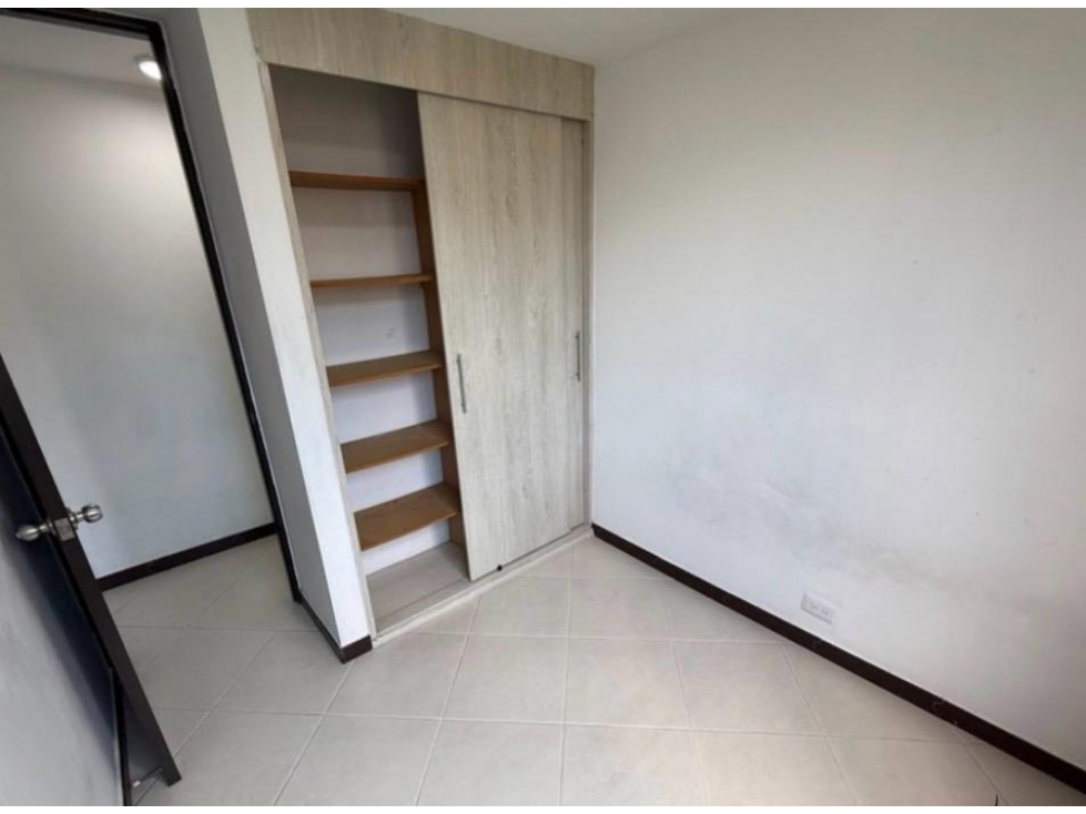 SE VENDE APARTAMENTO EN ENVIGADO BARRIO EL SEÑORIAL — foto 6