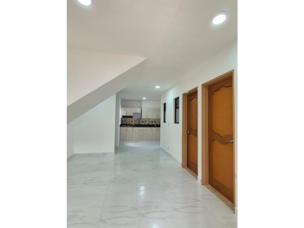 SE VENDE APARTAMENTO REMODELADO EN BELLO BARRIO PRADO