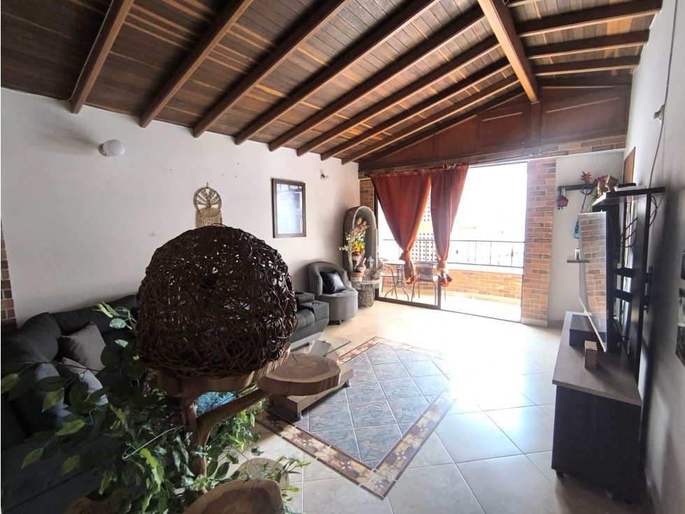 SE VENDE APARTAMENTO DÚPLEX EN BELLO SECTOR CABAÑAS — foto 3