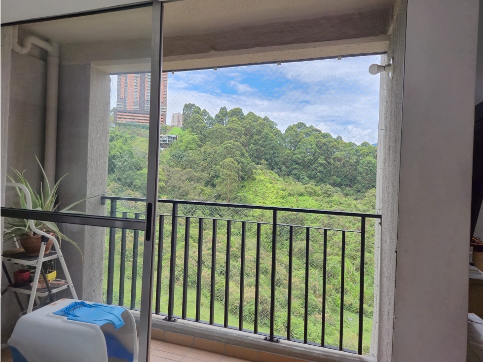SE VENDE APARTAMENTO EN SABANETA BARRIO EL CARMELO — foto 3